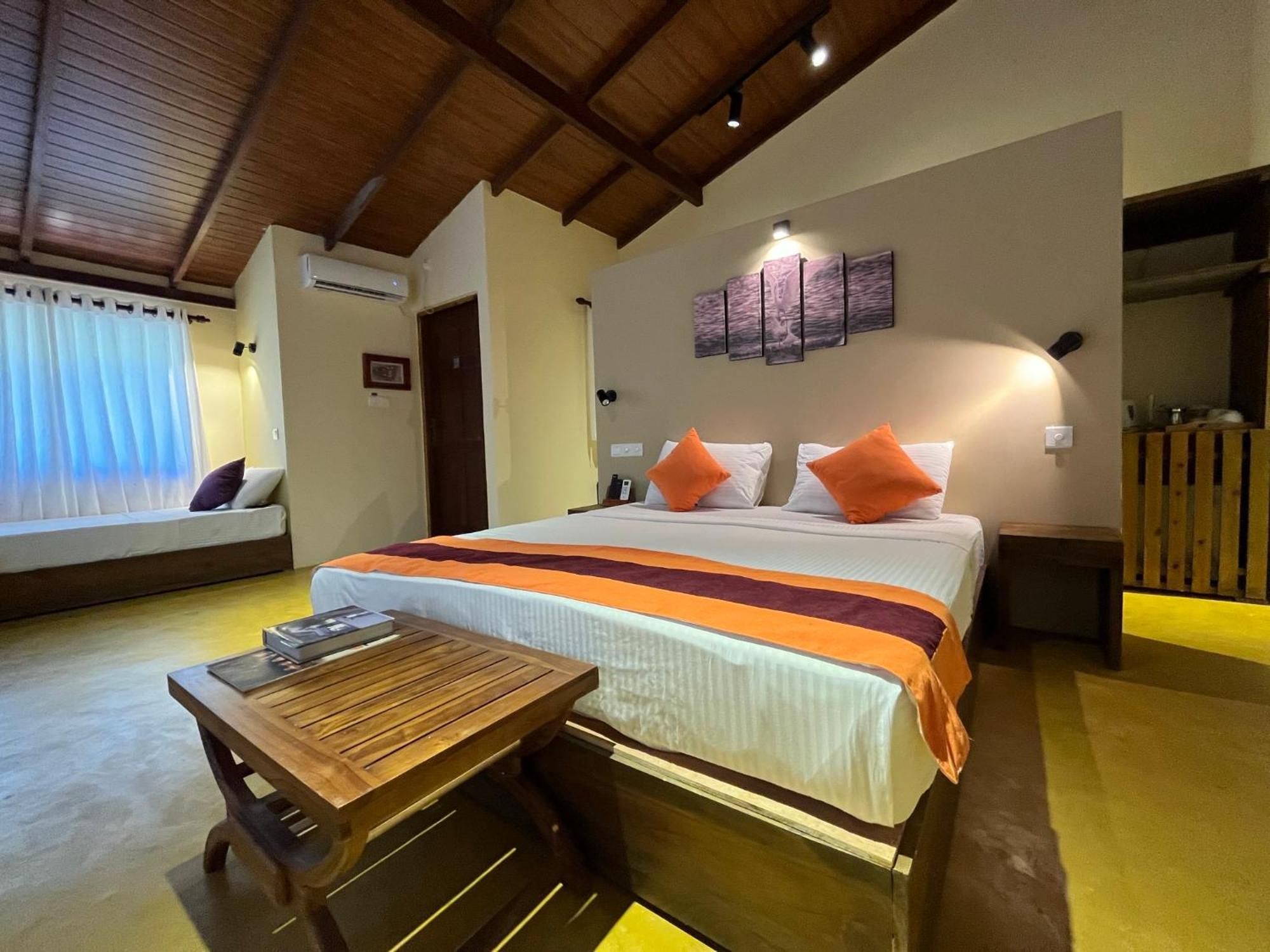 Hotel Cloud Nine Wilpattu By Aaradhya à Wanathavilluwa Extérieur photo