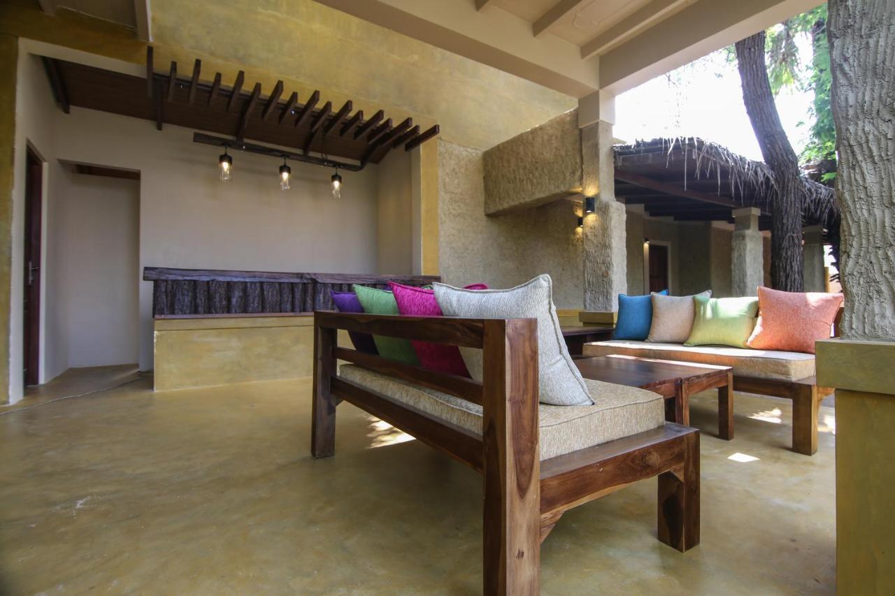 Hotel Cloud Nine Wilpattu By Aaradhya à Wanathavilluwa Extérieur photo